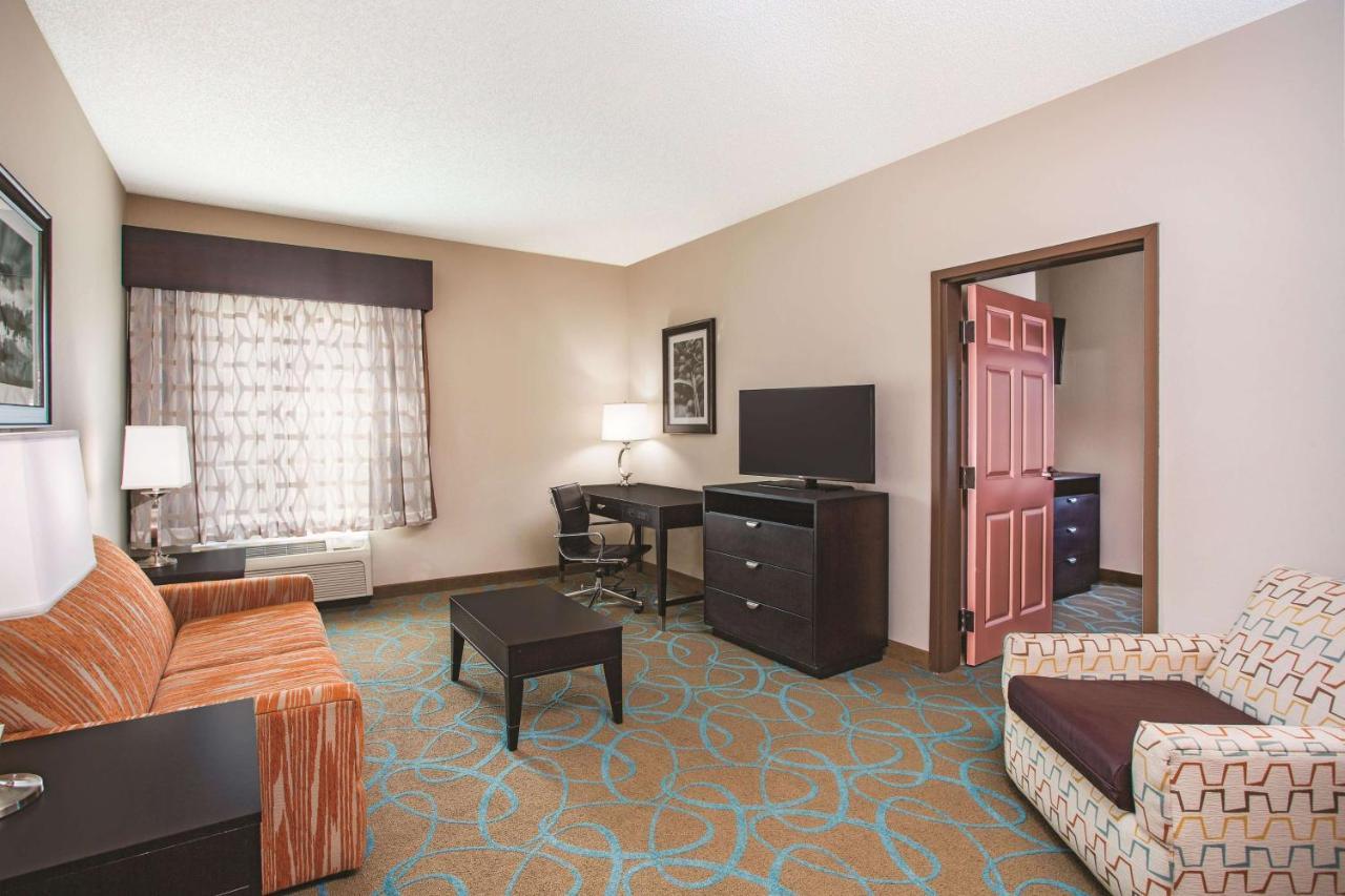 La Quinta By Wyndham Kingsland/Kings Bay Naval B Hotel Exterior foto